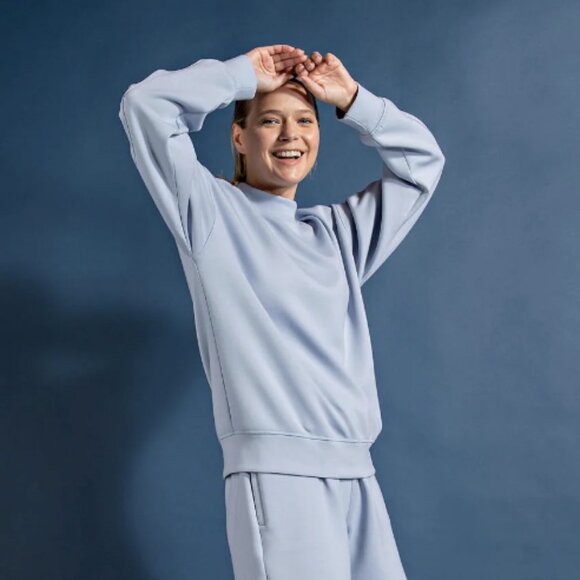 Rae Mode Scuba Crewneck - Picture 2 of 11